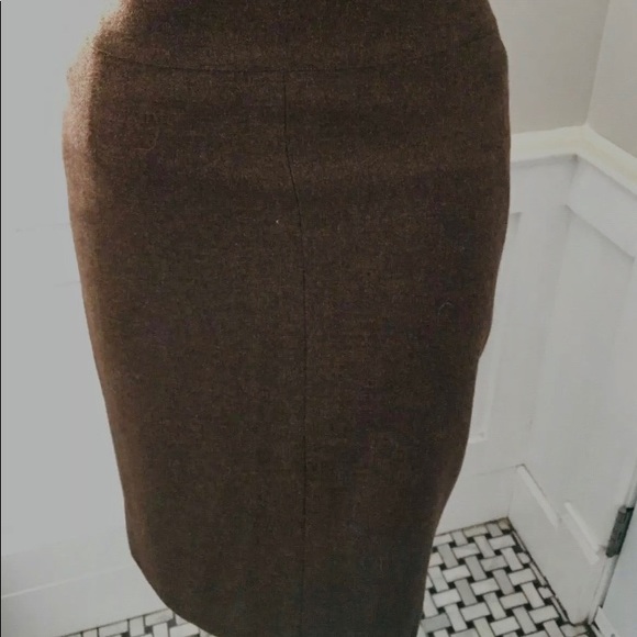 CHANEL BROWN CASHMERE PENCIL SKIRT 8/10 MED - Picture 1 of 7